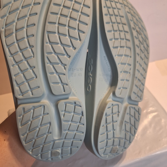 OOFOS Blue Flip Flops Thong Women's Sandals. Size 10 - Picture 6 of 11